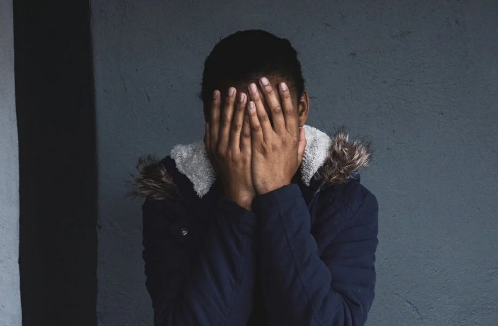 Gérer la culpabilité excessive grâce à la psychanalyse