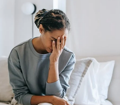 Gérer l’anxiété sociale chez les jeunes adultes