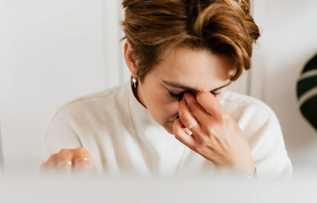 Techniques de régulation émotionnelle pour les patients anxieux