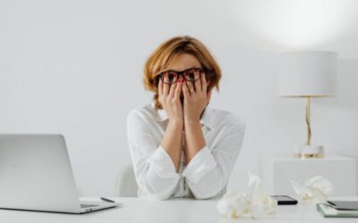 Burn-out : reconnaître les signes d’épuisement et retrouver un équilibre grâce à la psychothérapie